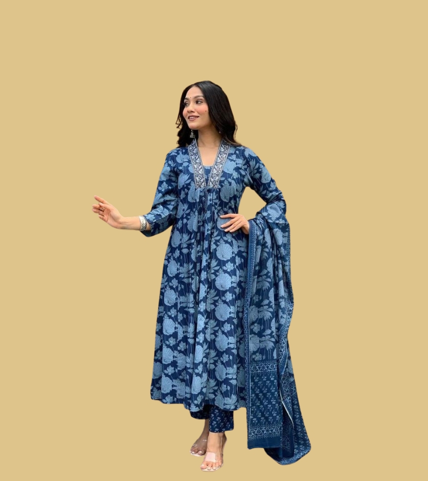 Gujju Women Rayon Blend Solid Straight Kurta with Pant & Dupatta
